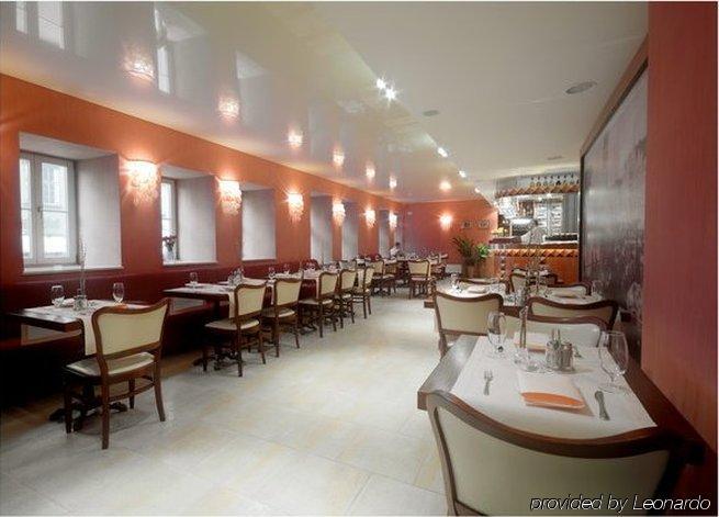 Hotel Wolne Miasto Old Town غدانسك المطعم الصورة