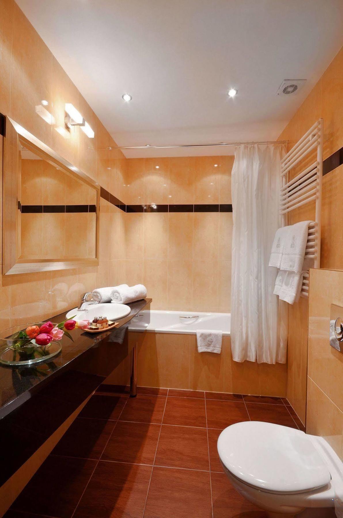 Hotel Wolne Miasto Old Town غدانسك المظهر الخارجي الصورة